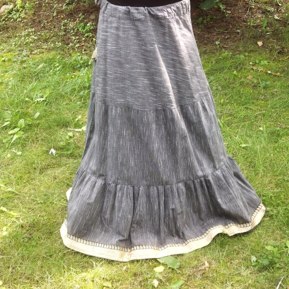 Gangatori Indian Long Festival Maxi Skirt Ethnic Wear Gray/Gold Boho Style